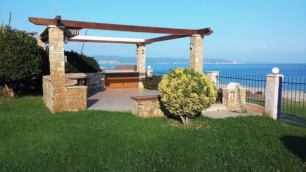 Villa Nefeli - Akti Salonikiou A آغيوس نيكولاوس المظهر الخارجي الصورة