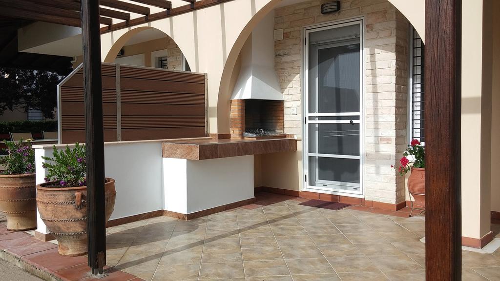 Villa Nefeli - Akti Salonikiou A آغيوس نيكولاوس المظهر الخارجي الصورة